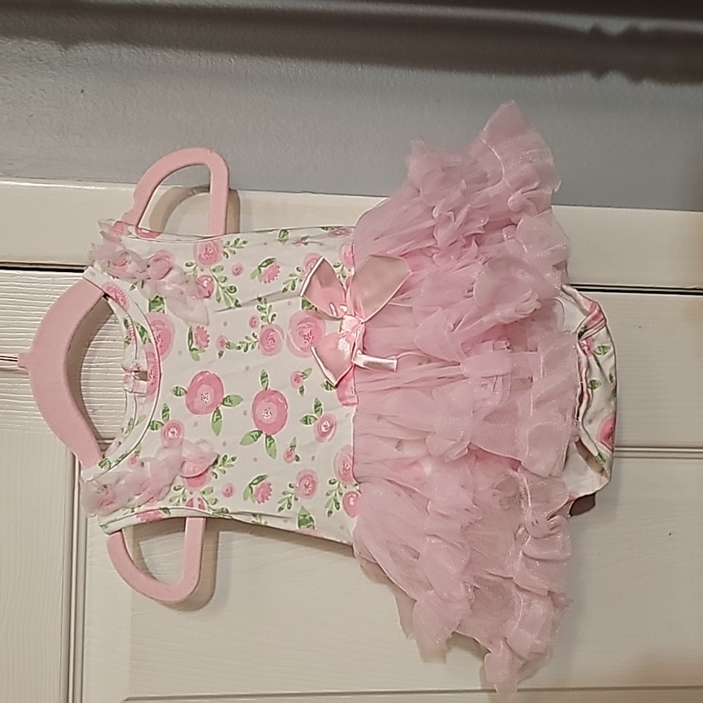 New without tags Baby Essentials pink floral dress/one-sie 12m